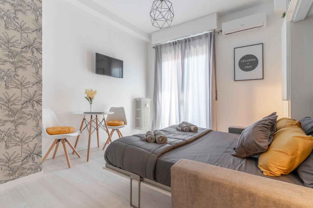 Sebino18 - Design Apartment Suite Milan Exterior photo