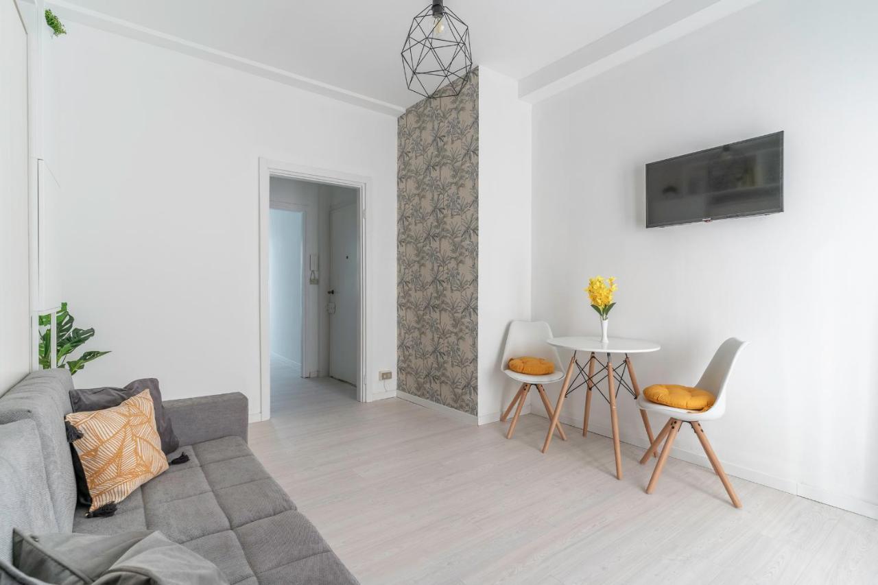 Sebino18 - Design Apartment Suite Milan Exterior photo