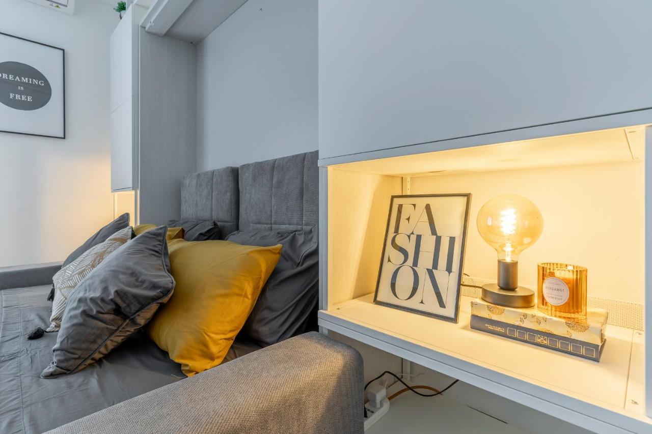 Sebino18 - Design Apartment Suite Milan Exterior photo